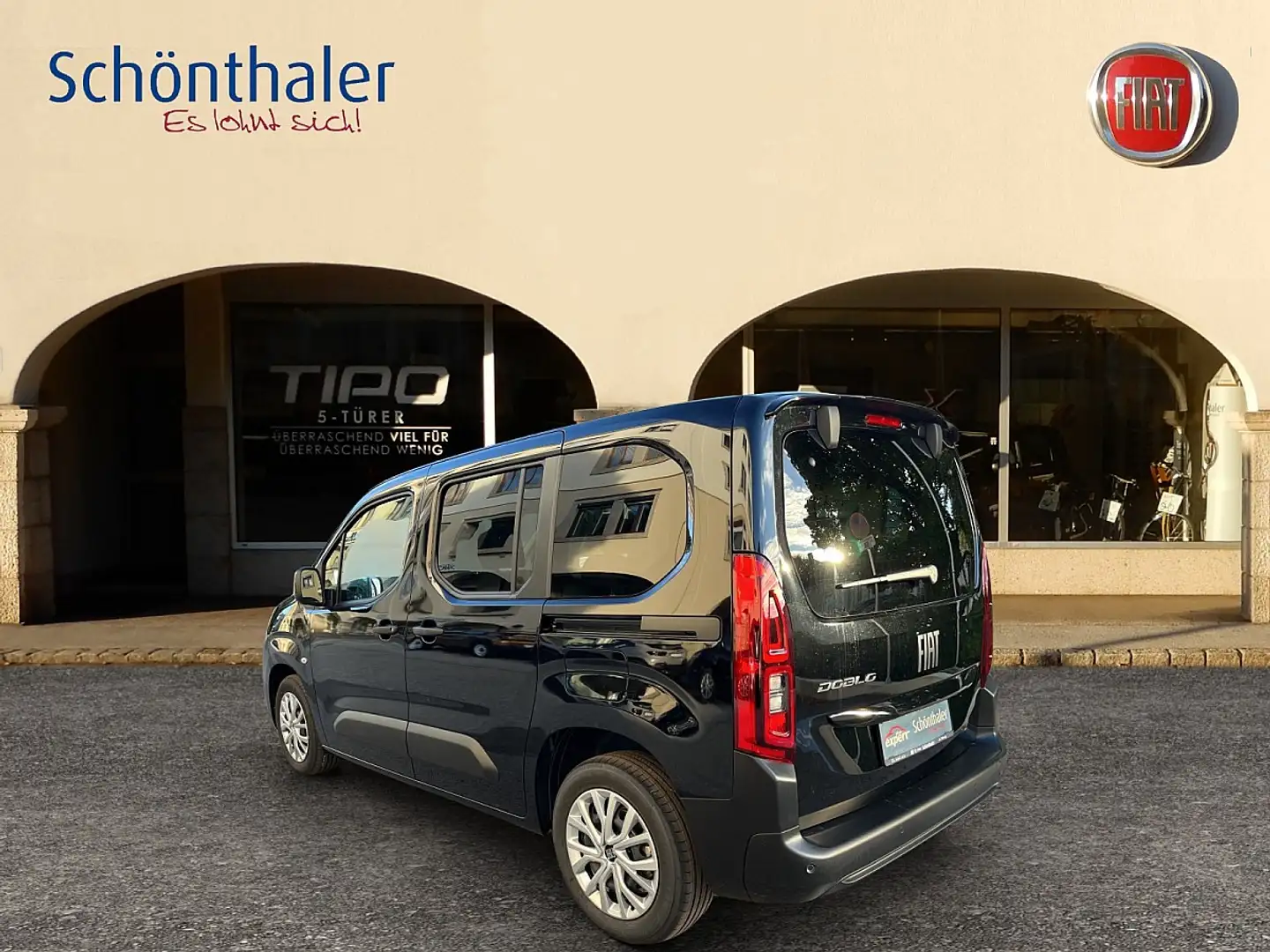 Fiat Doblo M BlueHDi 130 S&S 6-Gang-Manuell Schwarz - 2