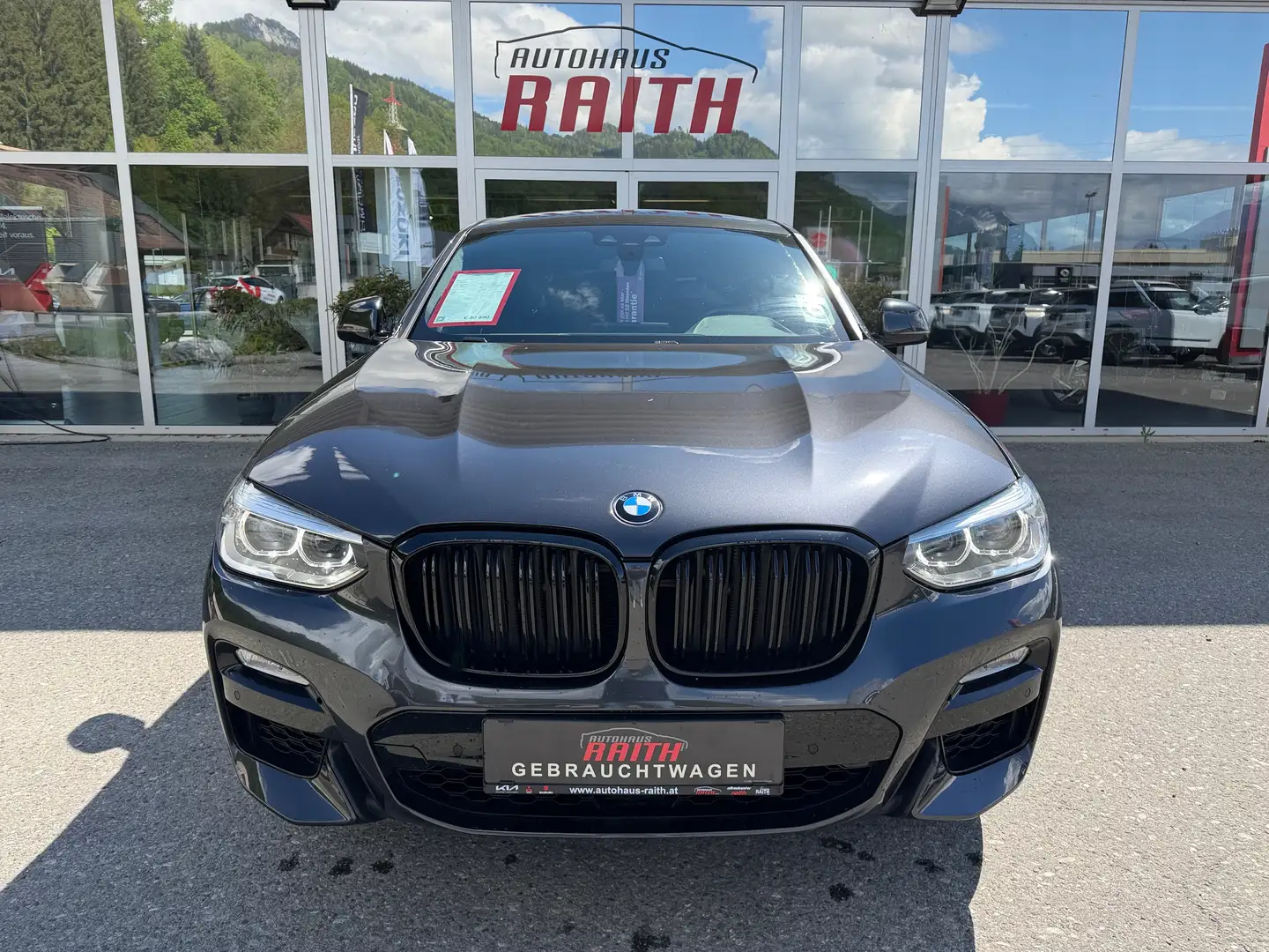 BMW X4 xDrive 30i M Sport Grau - 2