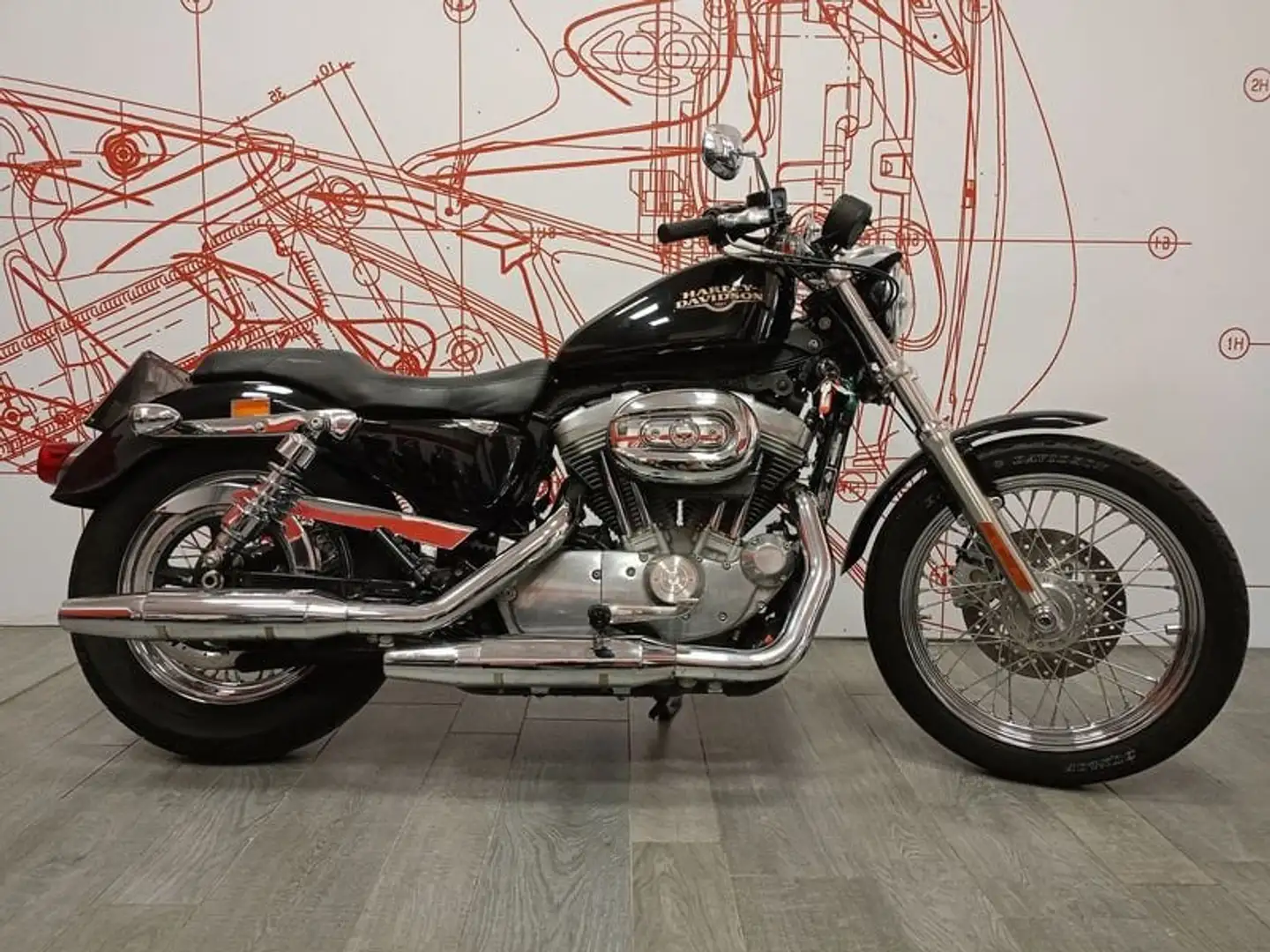 Harley-Davidson Sportster XL 883 - 1