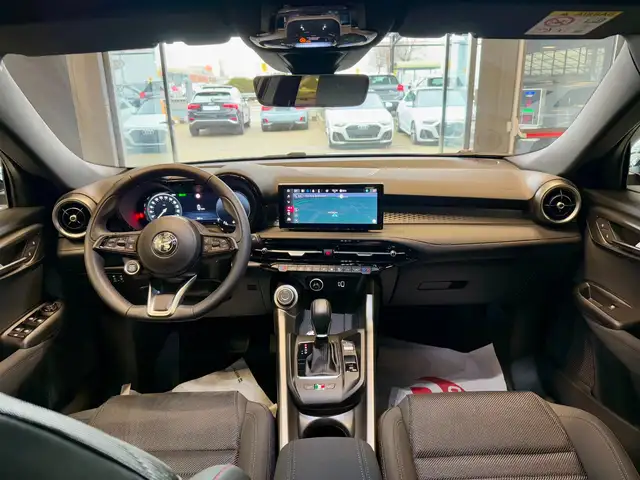 Alfa Romeo Tonale view 14