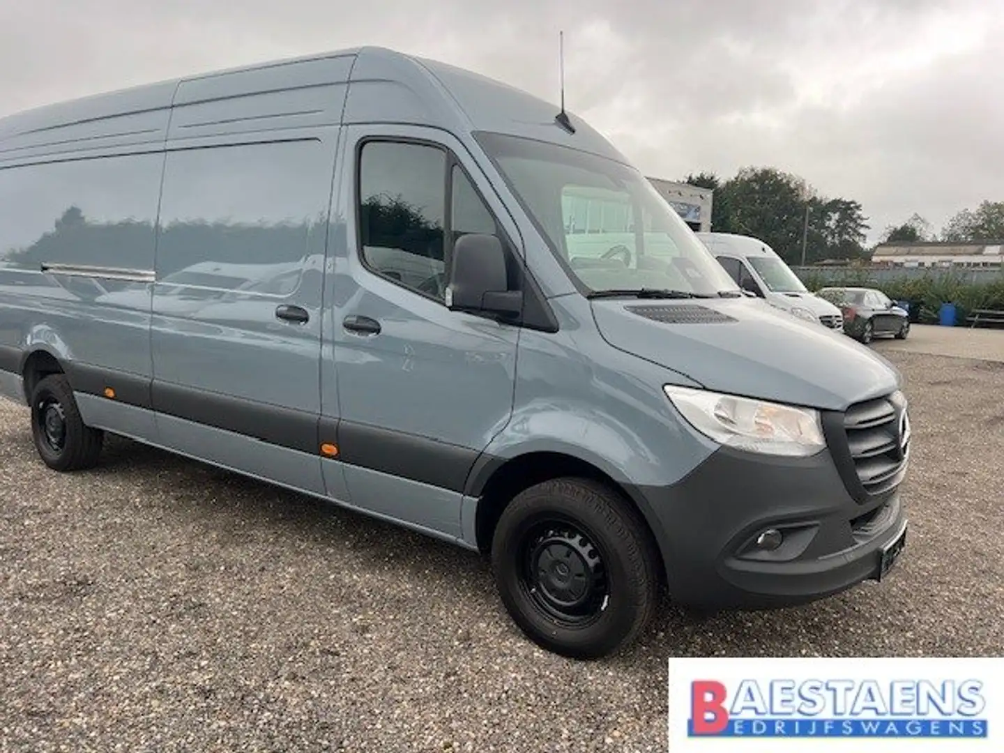 Mercedes-Benz Sprinter 317 L3H2 € 47500 EX BTW TREKH 3500 KG Grau - 1