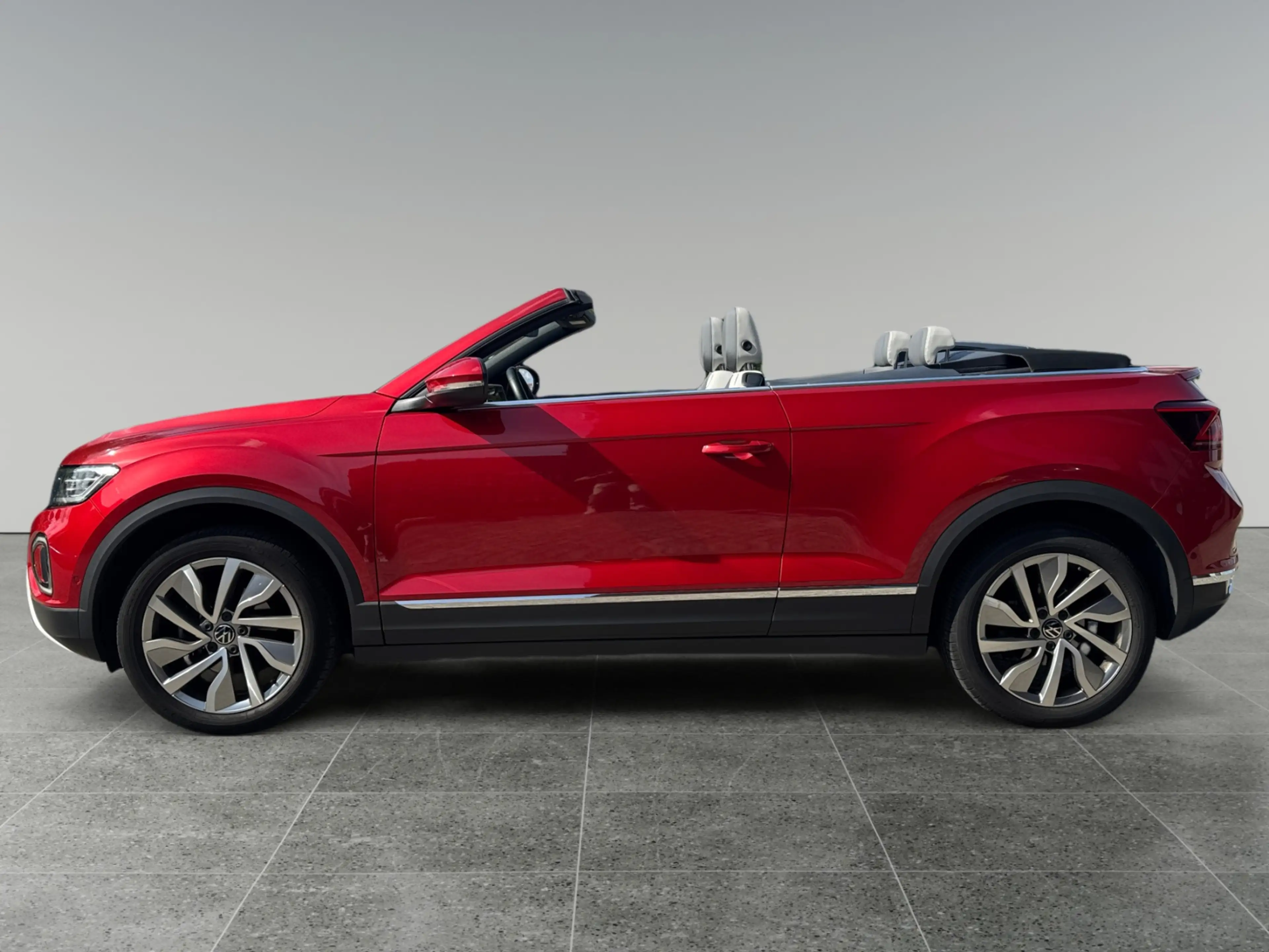 Volkswagen T-Roc Cabrio 1.5 TSI 150pk Style | Lederen bekleding | M — photo 12