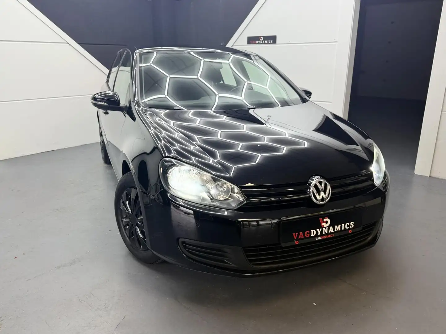 Volkswagen Golf 1.4 DBriem LED CARPLAY PDC VOOR+ACHTER Zwart - 1