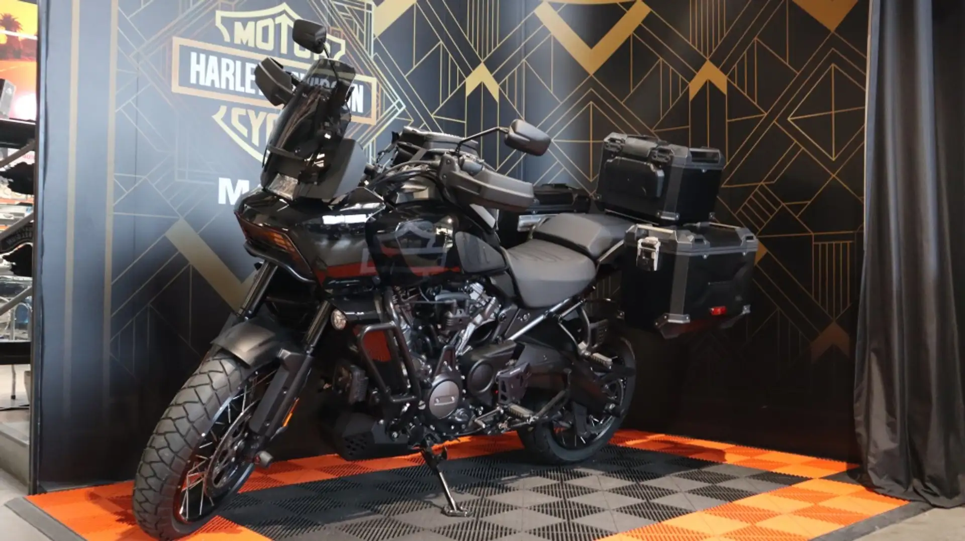 Harley-Davidson Pan America Cross Noir - 1