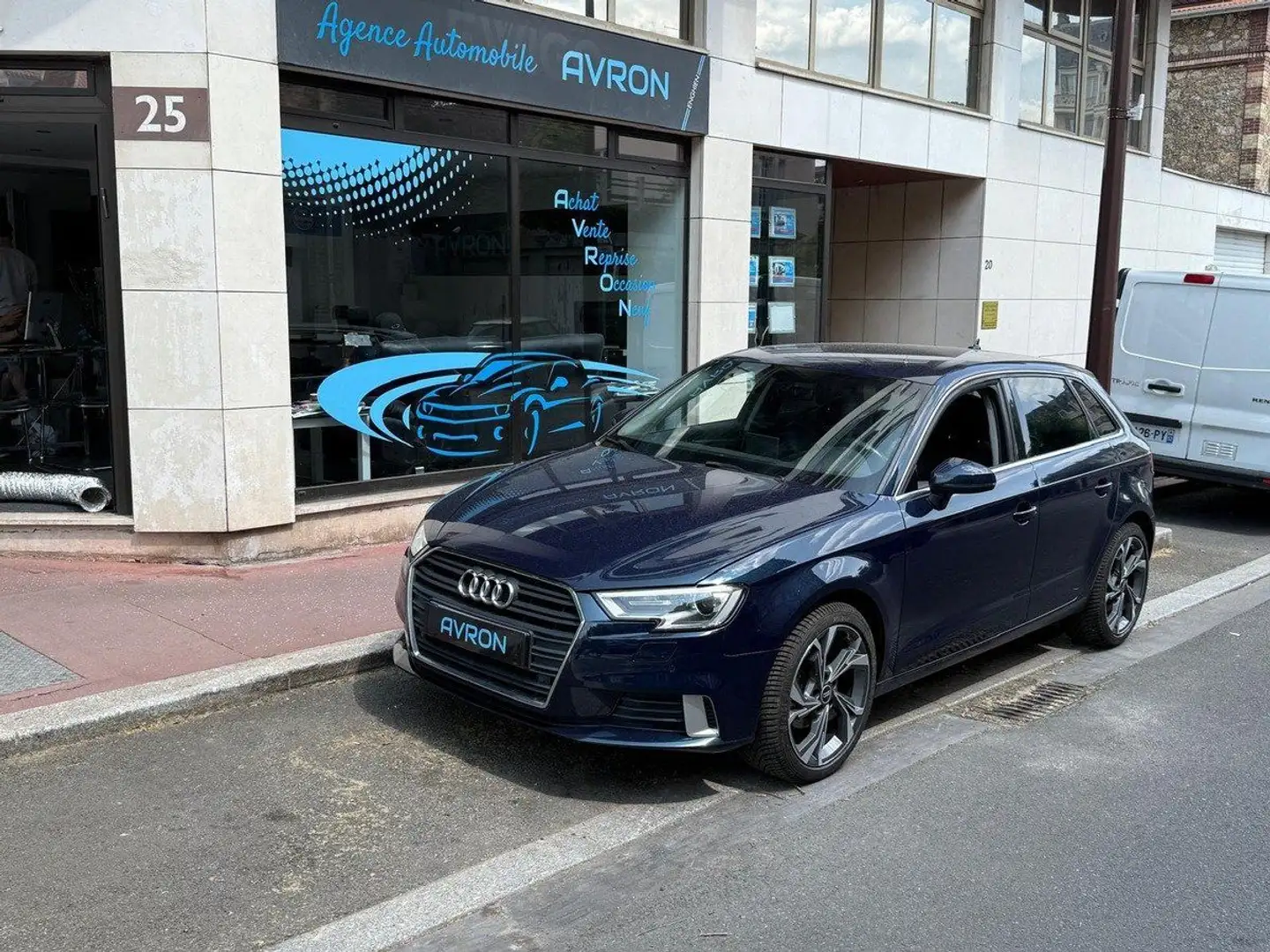 Audi A3 SPORTBACK G-TRON (Gaz naturel) S Line Bleu - 1