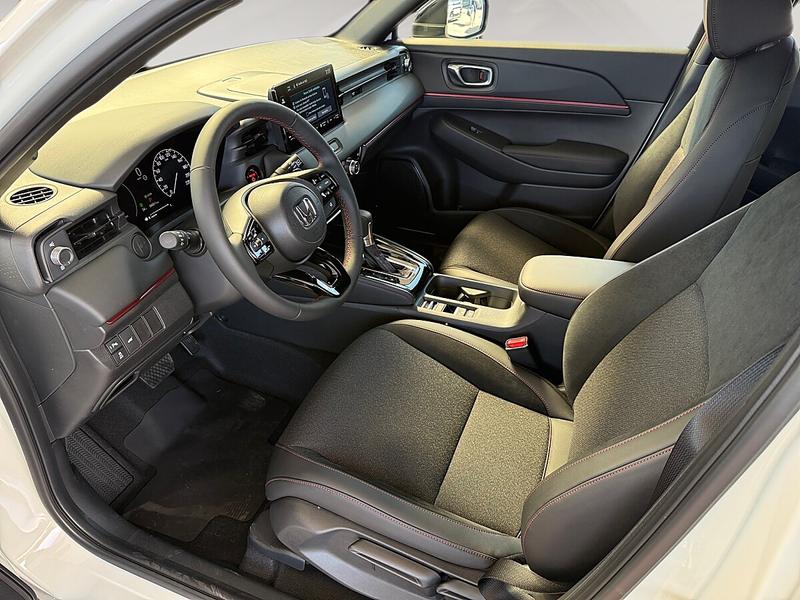 Honda HR-V 1,5 i-MMD Hybrid 2WD Advance Sport Aut. — photo 10