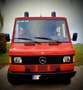 Oldtimer Mercedes Benz Rot - thumbnail 2