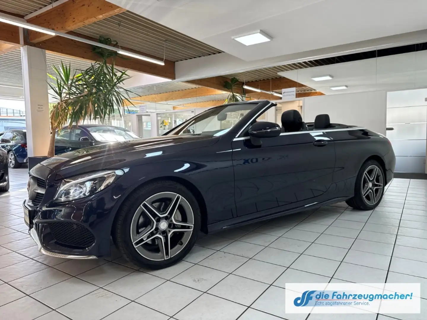 Mercedes-Benz C 200 Cabrio AMG Sportpaket LED Mehrzonenklima Fahrerpro Синій - 2