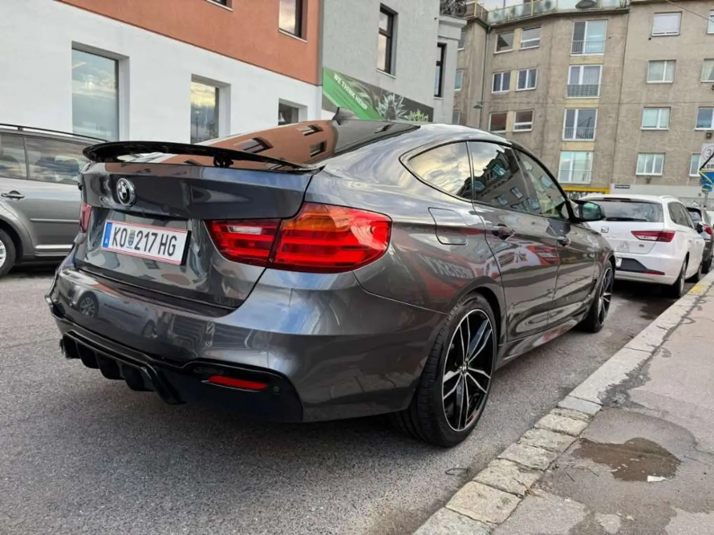 BMW 320 320d Gran Turismo M Sport Aut. - 2