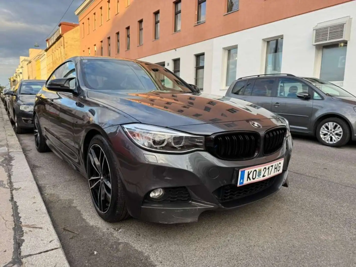 BMW 320 320d Gran Turismo M Sport Aut. - 1