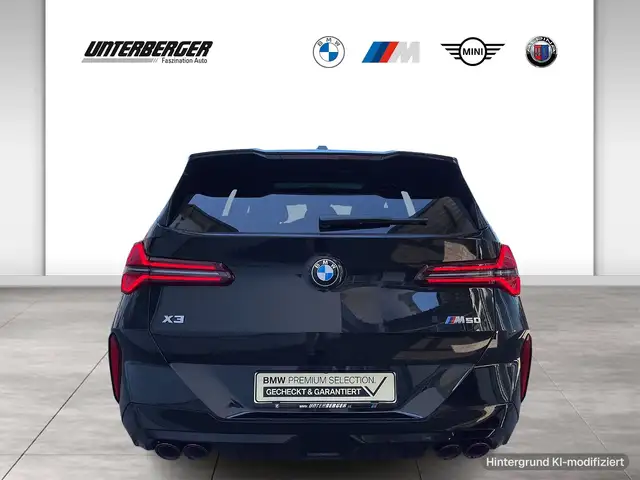BMW X3 M view 5