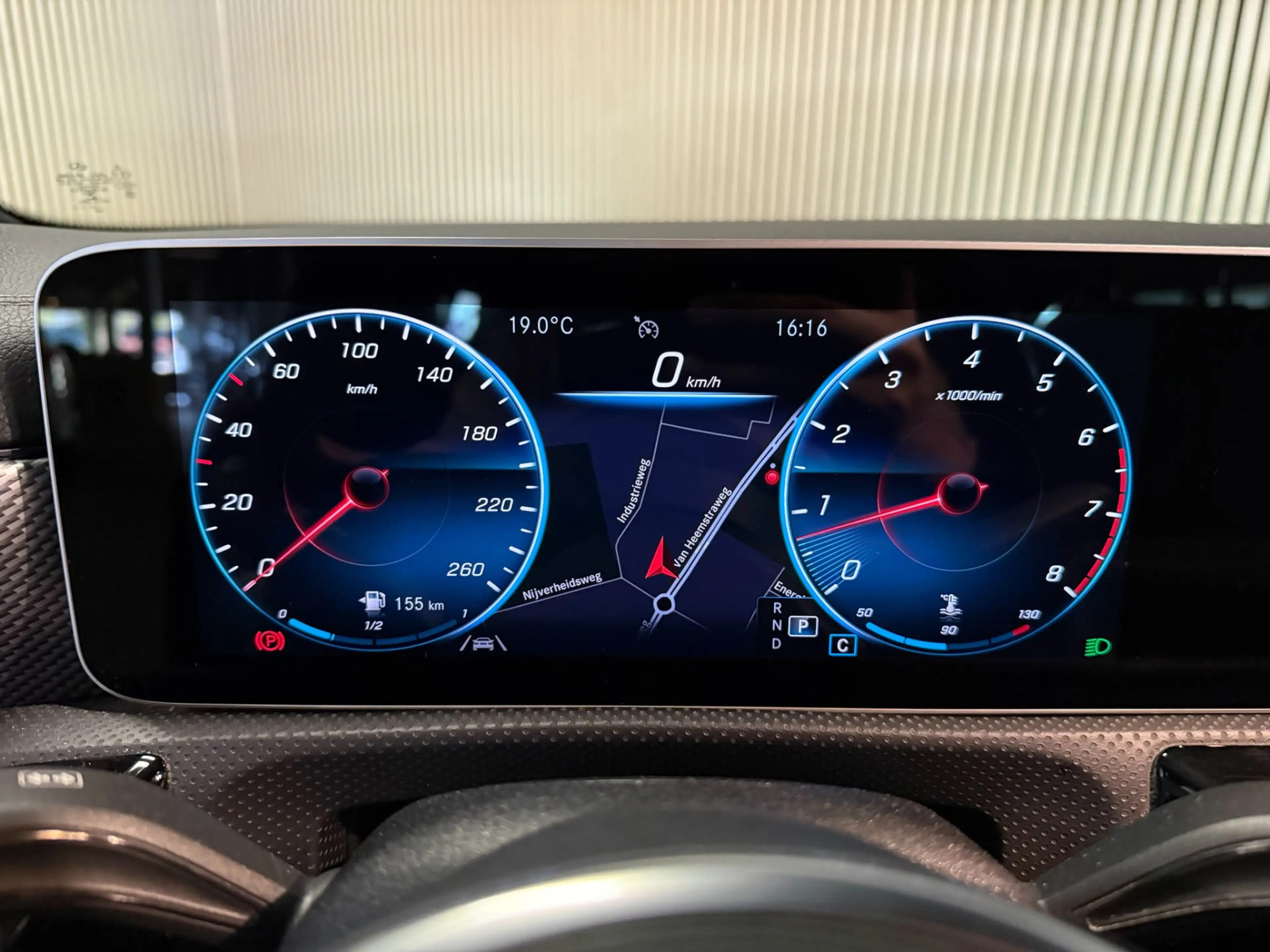 Mercedes-Benz CLA 220 Shooting Brake Progressive-TREKHAAK-WIDESCREEN-CAM — photo 18
