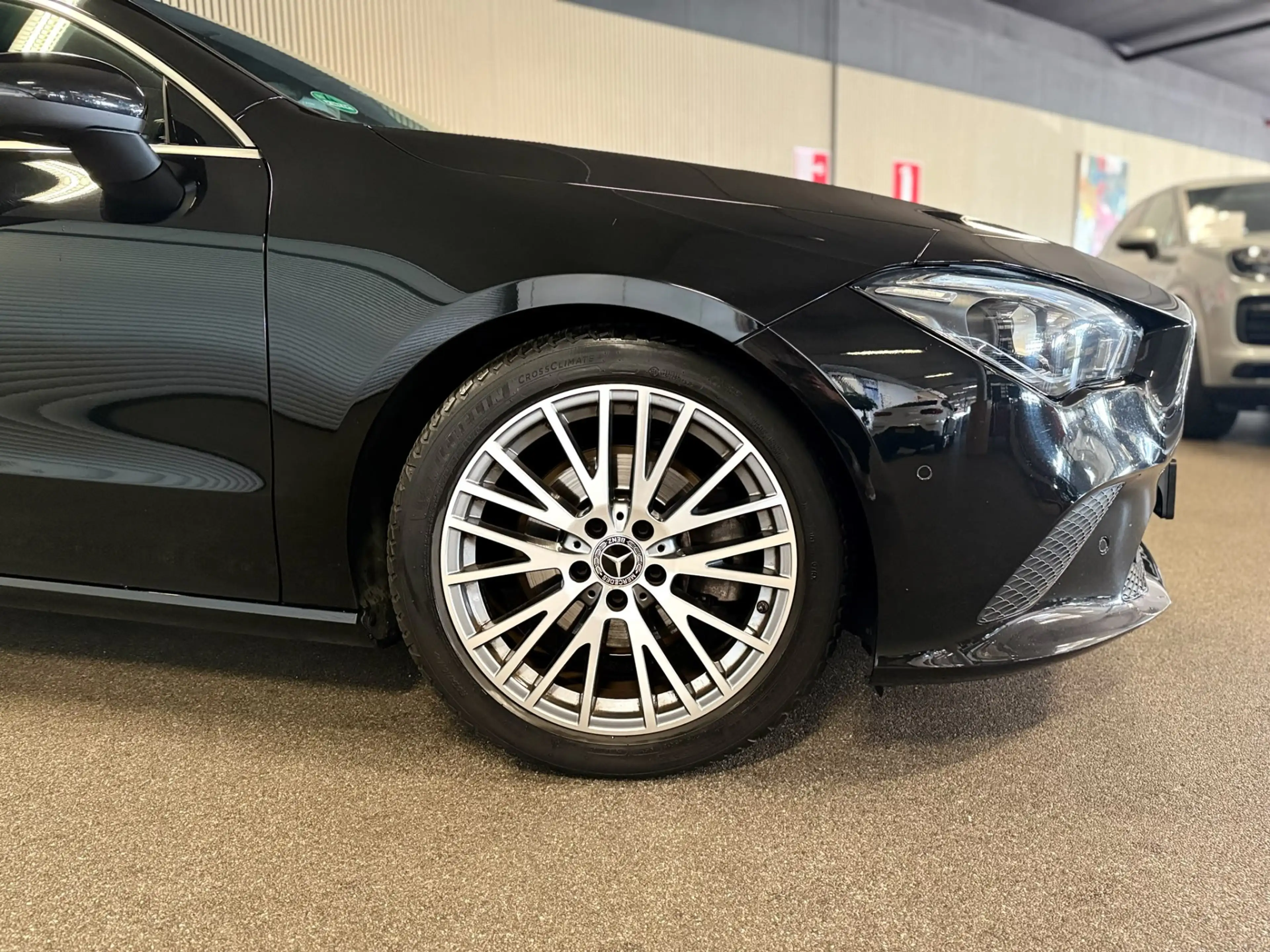 Mercedes-Benz CLA 220 Shooting Brake Progressive-TREKHAAK-WIDESCREEN-CAM — photo 3