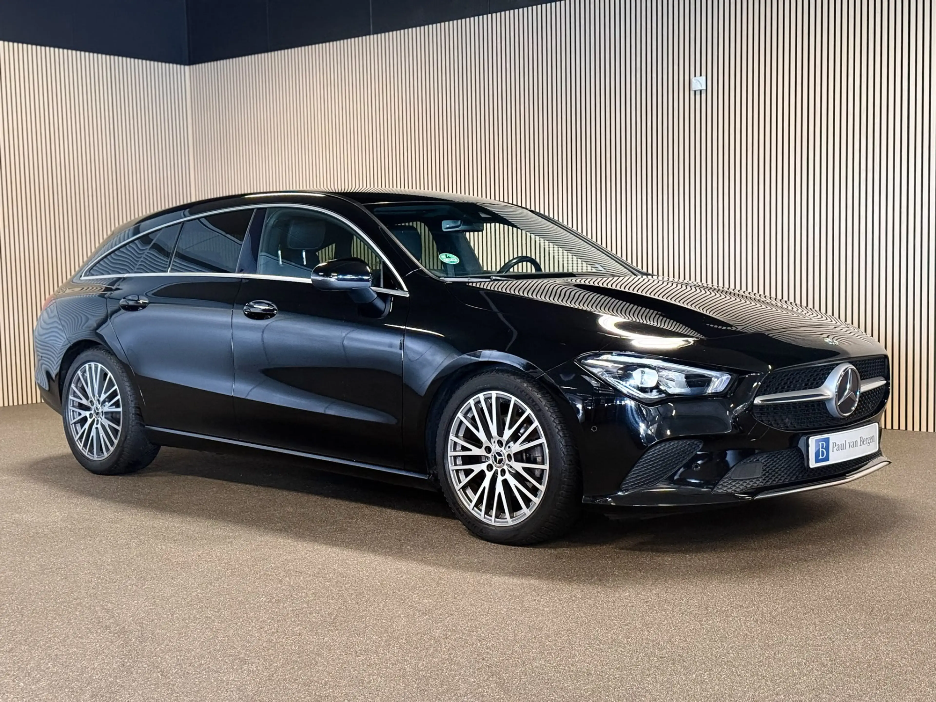 Mercedes-Benz CLA 220 Shooting Brake Progressive-TREKHAAK-WIDESCREEN-CAM — photo 4