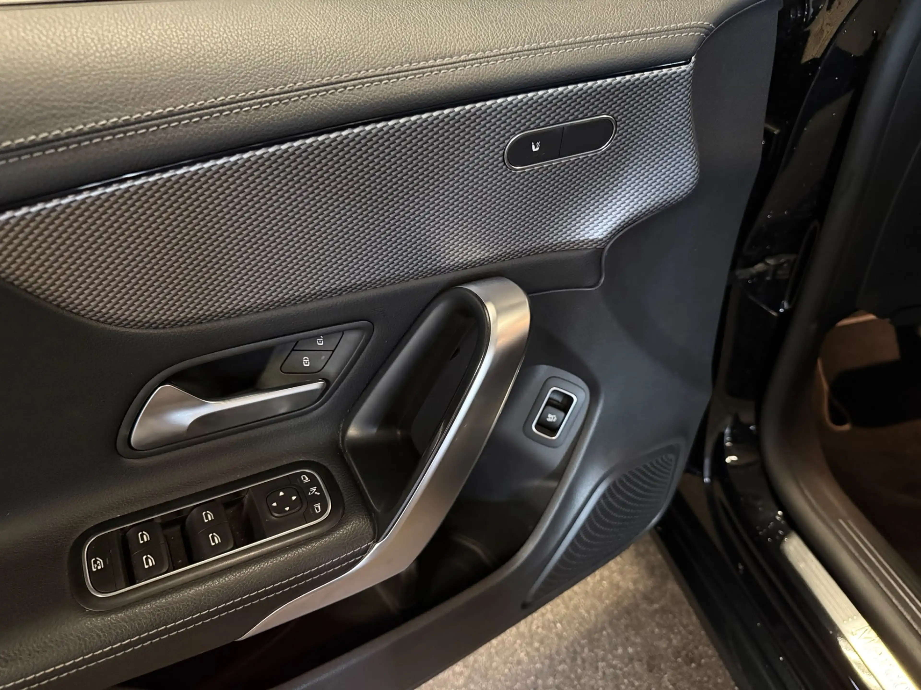 Mercedes-Benz CLA 220 Shooting Brake Progressive-TREKHAAK-WIDESCREEN-CAM — photo 12