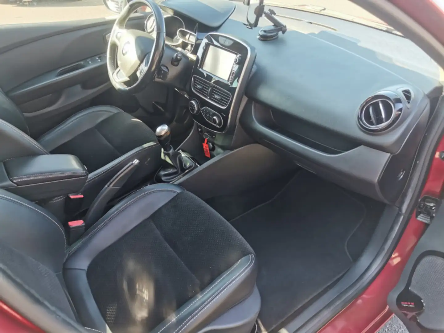 Renault Clio 1.5 DCI 90CH ENERGY INTENS 5P Rouge - 2