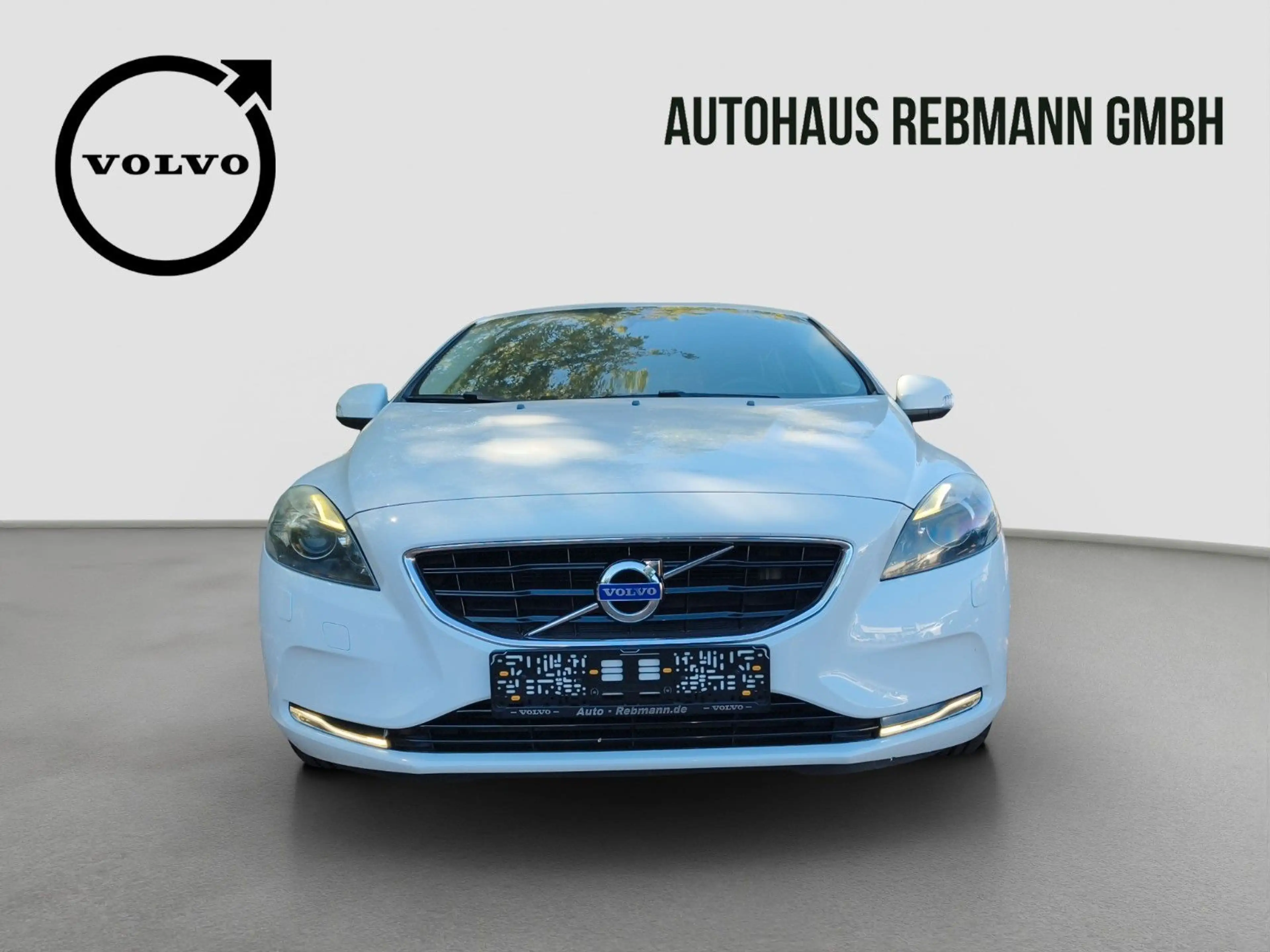 Volvo V40 You! — photo 8