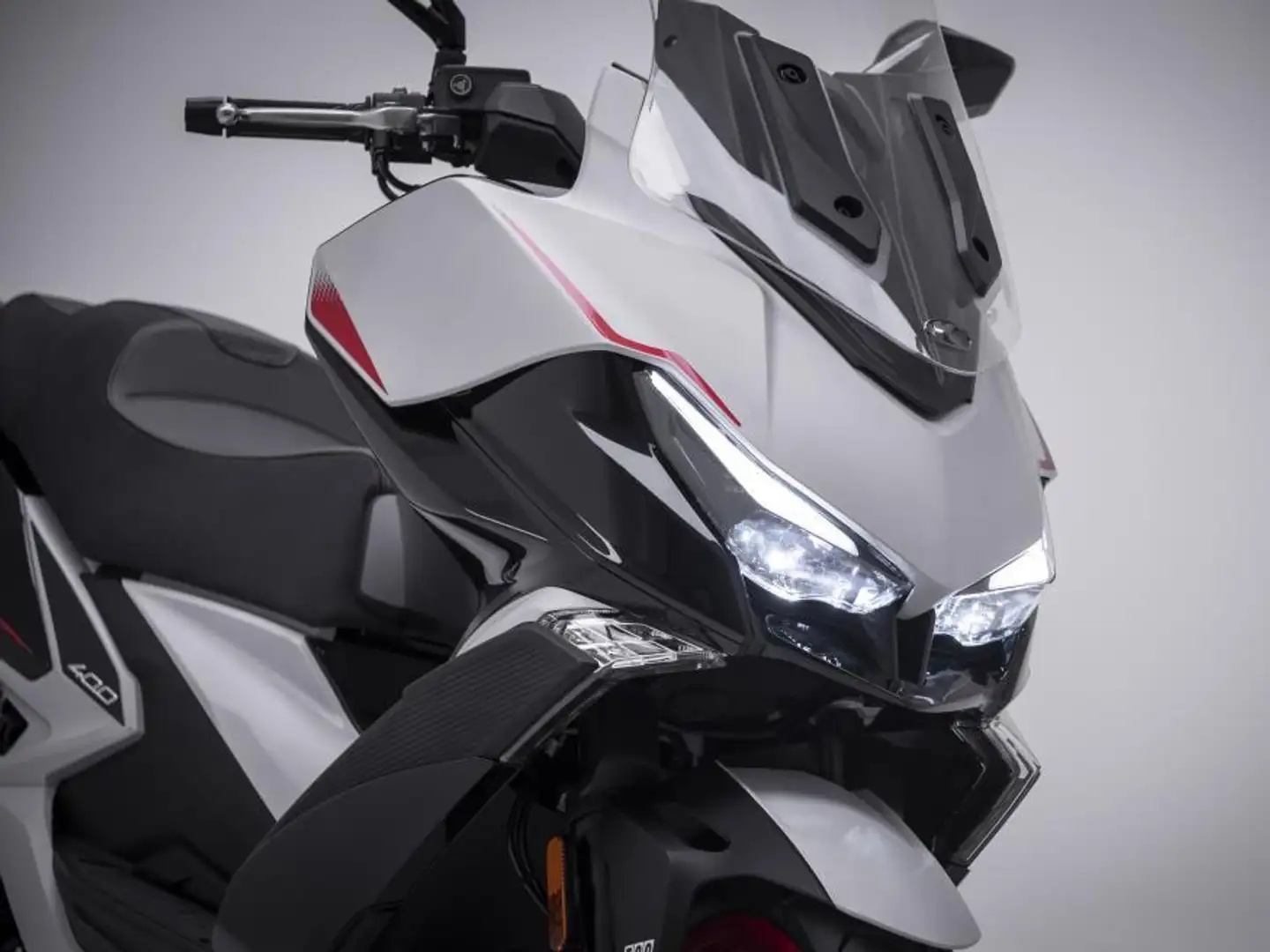 Kymco Xciting 400i VS - 1