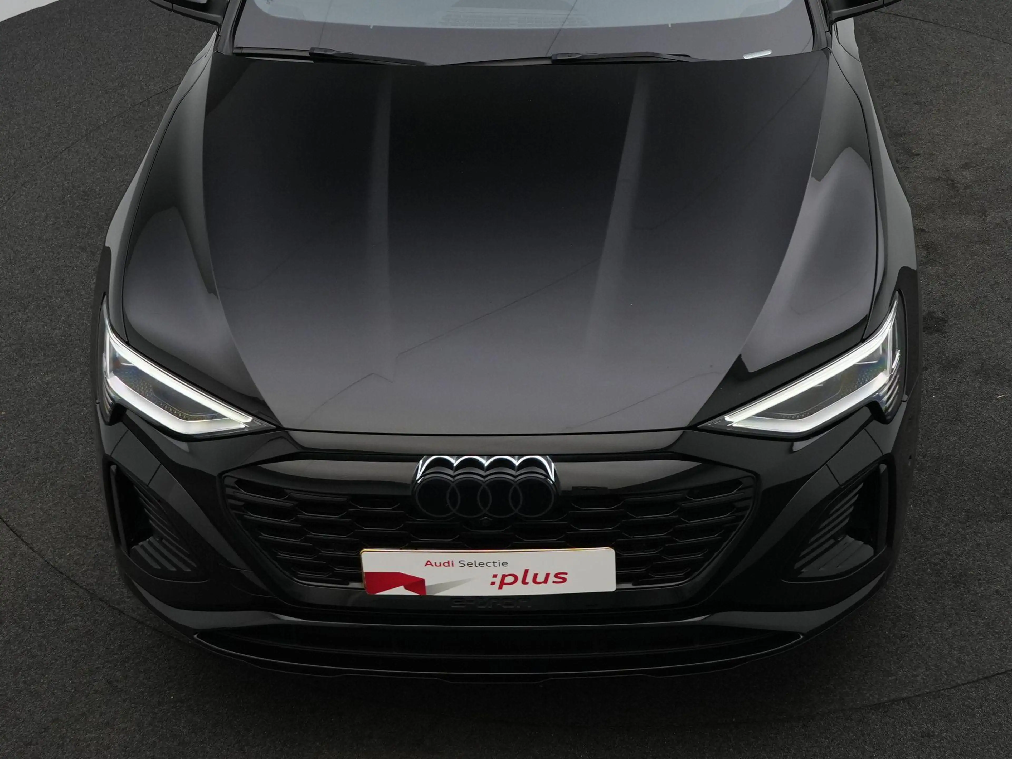 Audi Q8 e-tron 55 quattro S Edition Competition 115 kWh 408pk | L — photo 13