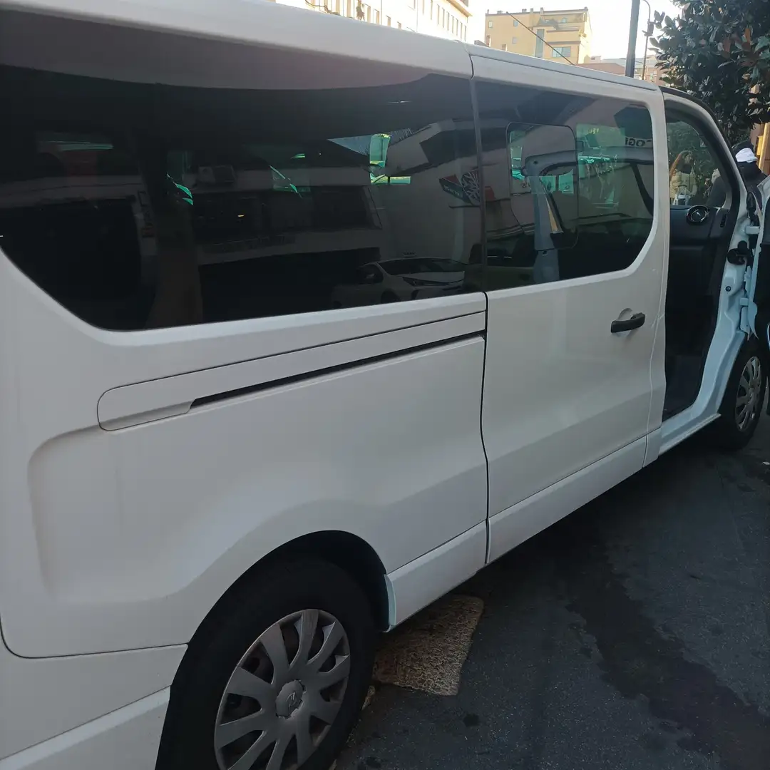 Opel Vivaro - 2