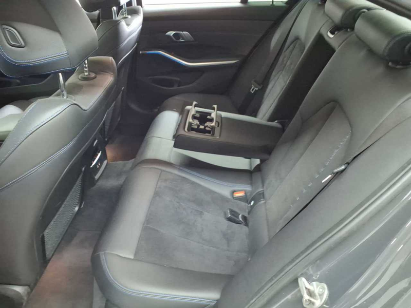 BMW 330 330e Aut. M Sport AHK NAVI LASER PDC KAM — photo 7
