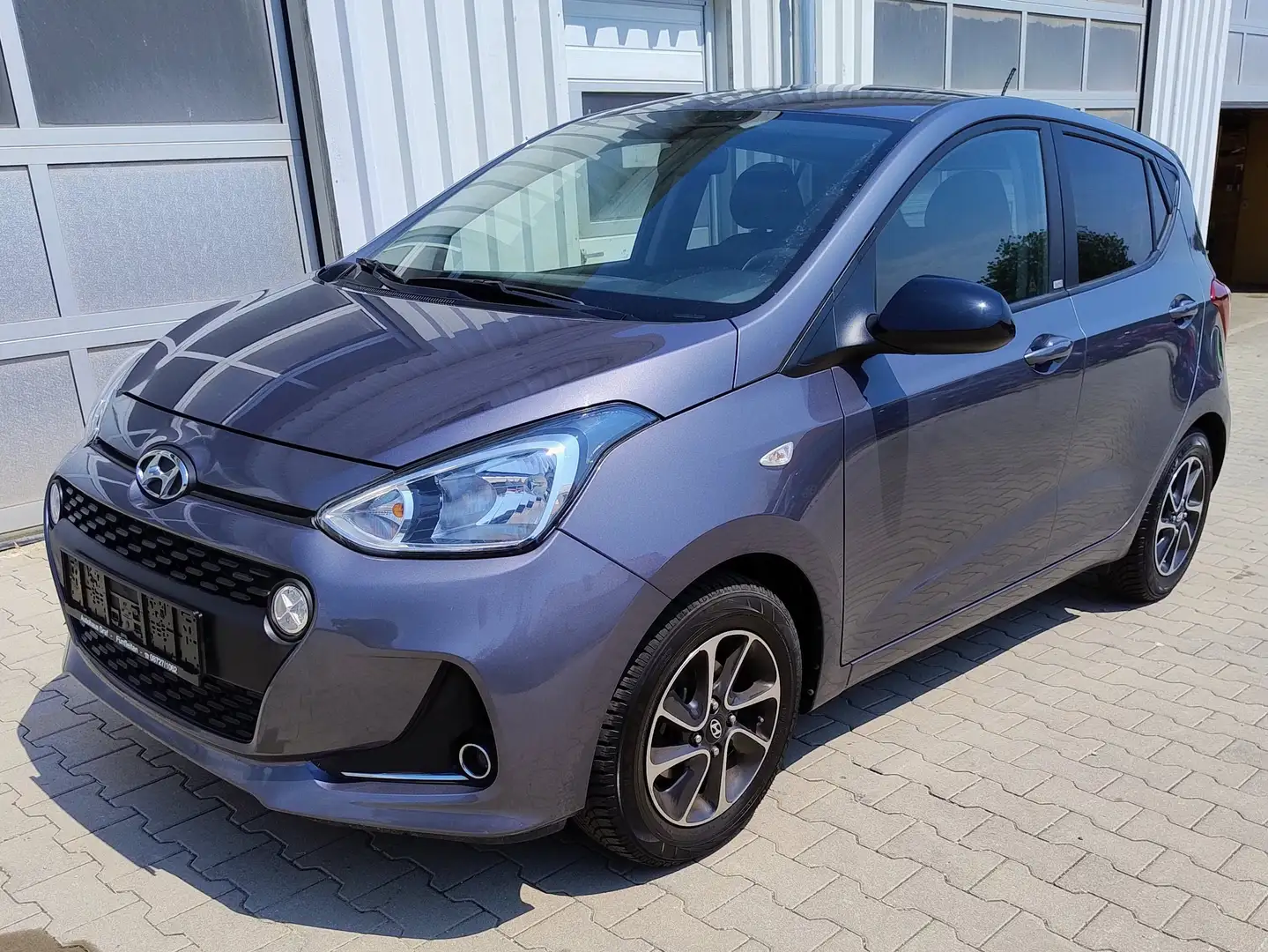 Hyundai i10 YES! Grau - 2