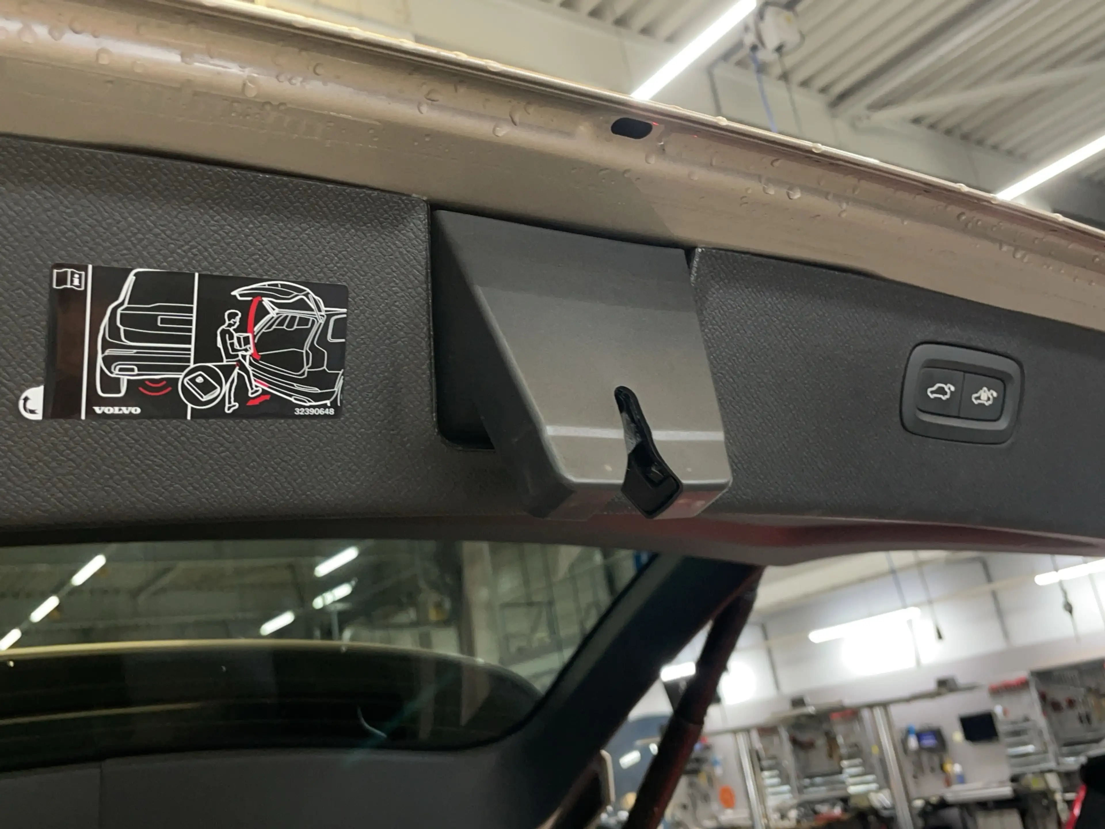 Volvo XC90 2.0 T8 Plug-in hybrid AWD Ultra Bright — photo 29