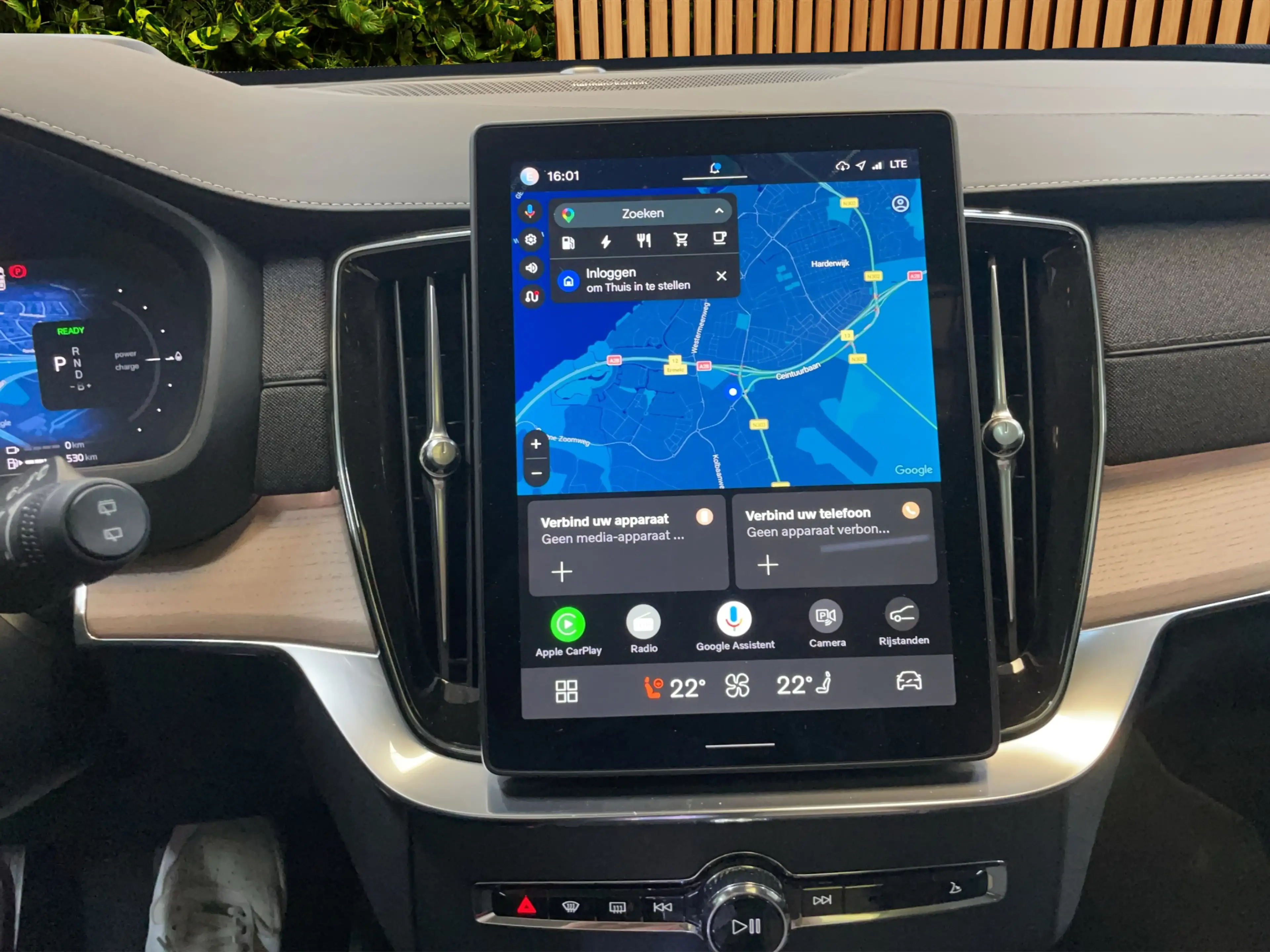 Volvo XC90 2.0 T8 Plug-in hybrid AWD Ultra Bright — photo 20