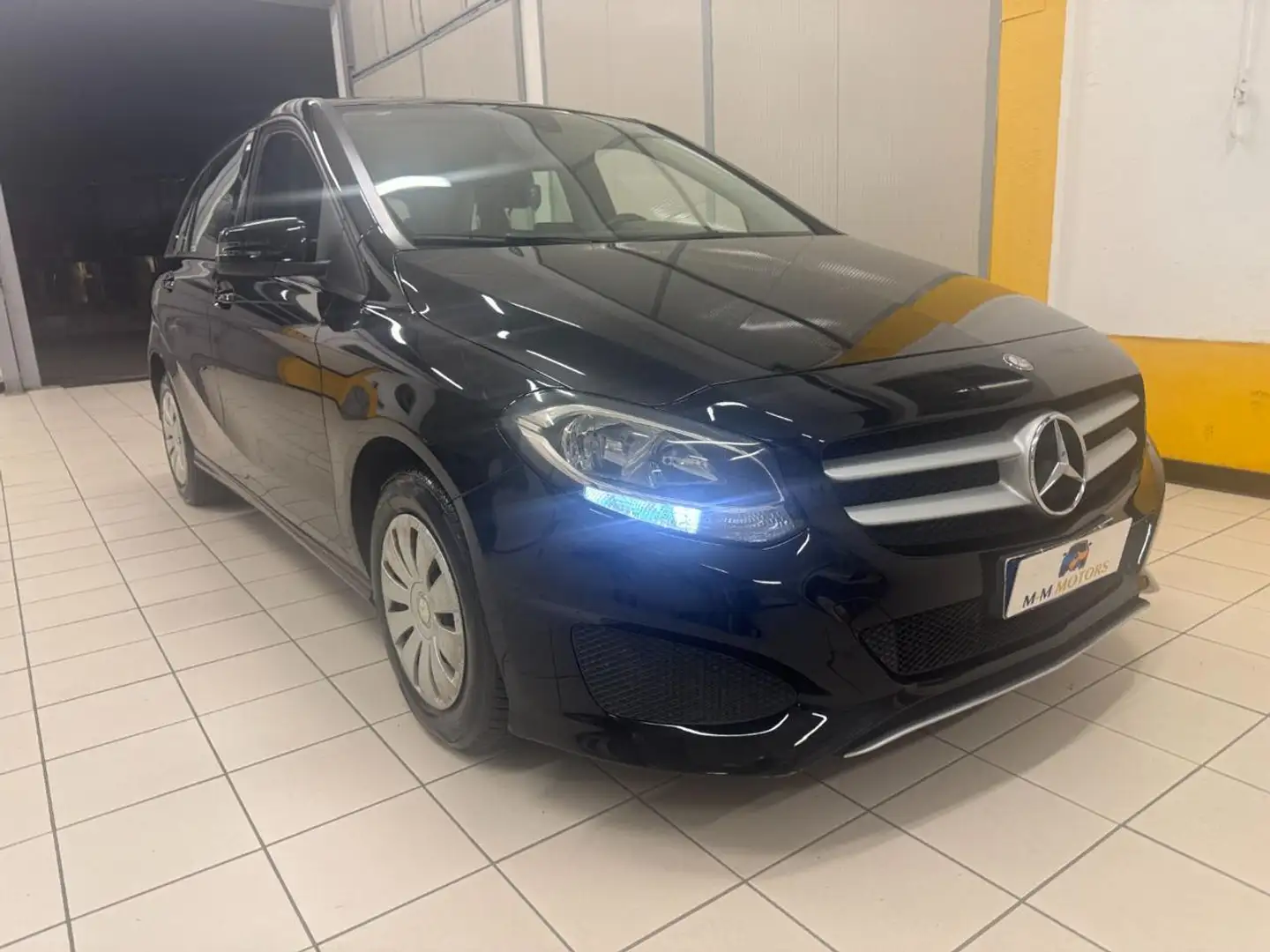 Mercedes-Benz B 180 CDI Automatic Executive  ** UNICO PROPRIETARIO** Noir - 1