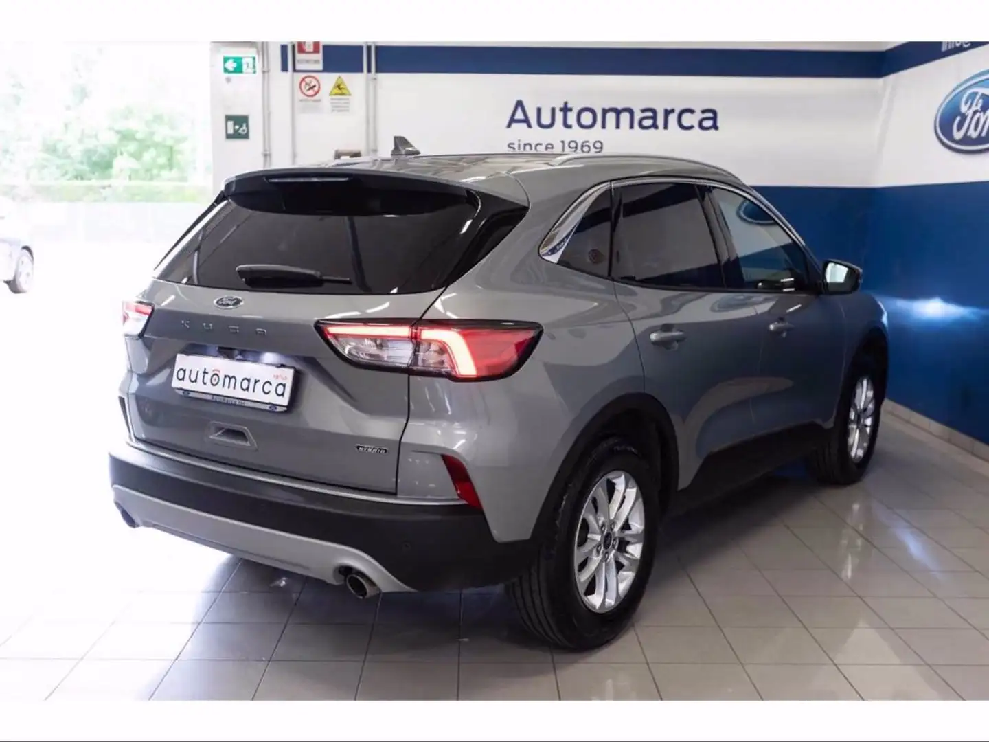 Ford Kuga 2.5 Plug In Hybrid 225 CV CVT 2WD Titanium Busines Grigio - 2