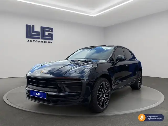 Porsche Macan view 2