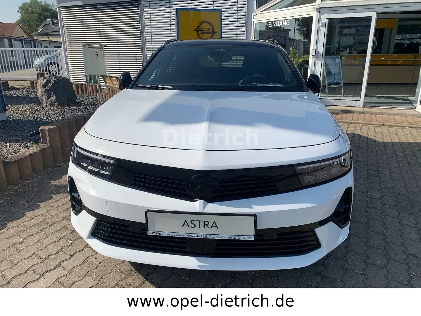 Opel Astra Sports Tourer GS Automatik,Schiebedach,SHZ Weiß - 2