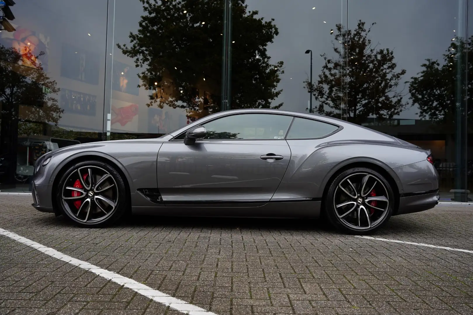 Bentley Continental GT 6.0 W12 100Th Anniversary Rotating Display Massage Gris - 2