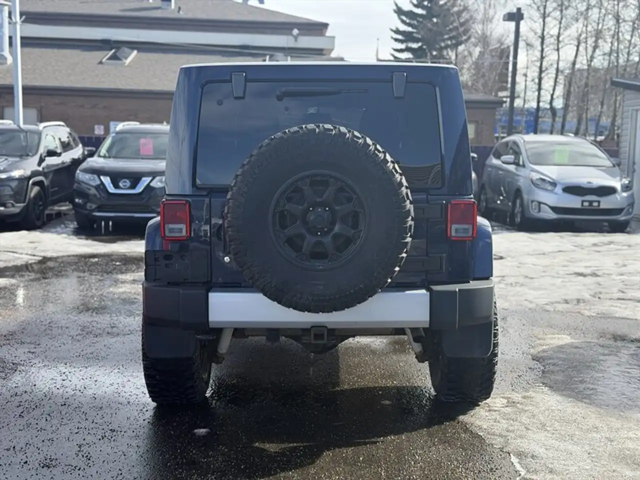 Jeep Wrangler снимка Jeep Wrangler