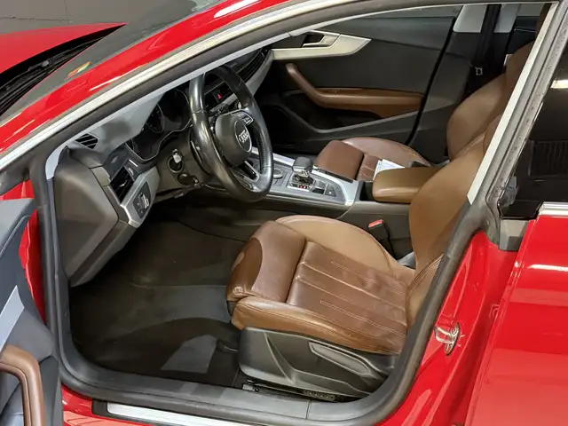 Audi A5 view 6