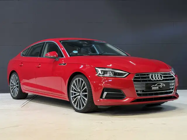 Audi A5 view 5