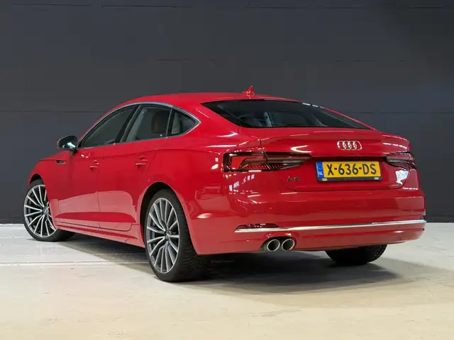 Audi A5 view 11
