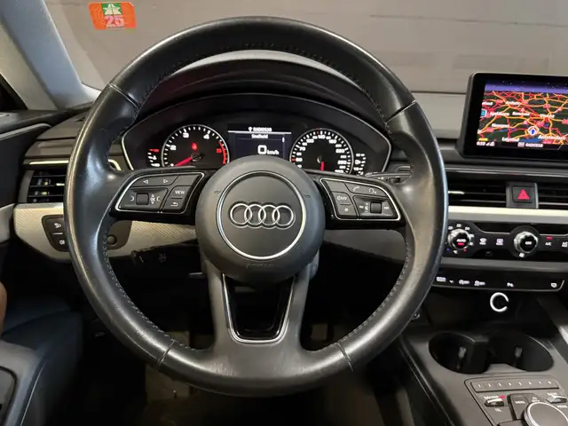 Audi A5 view 9