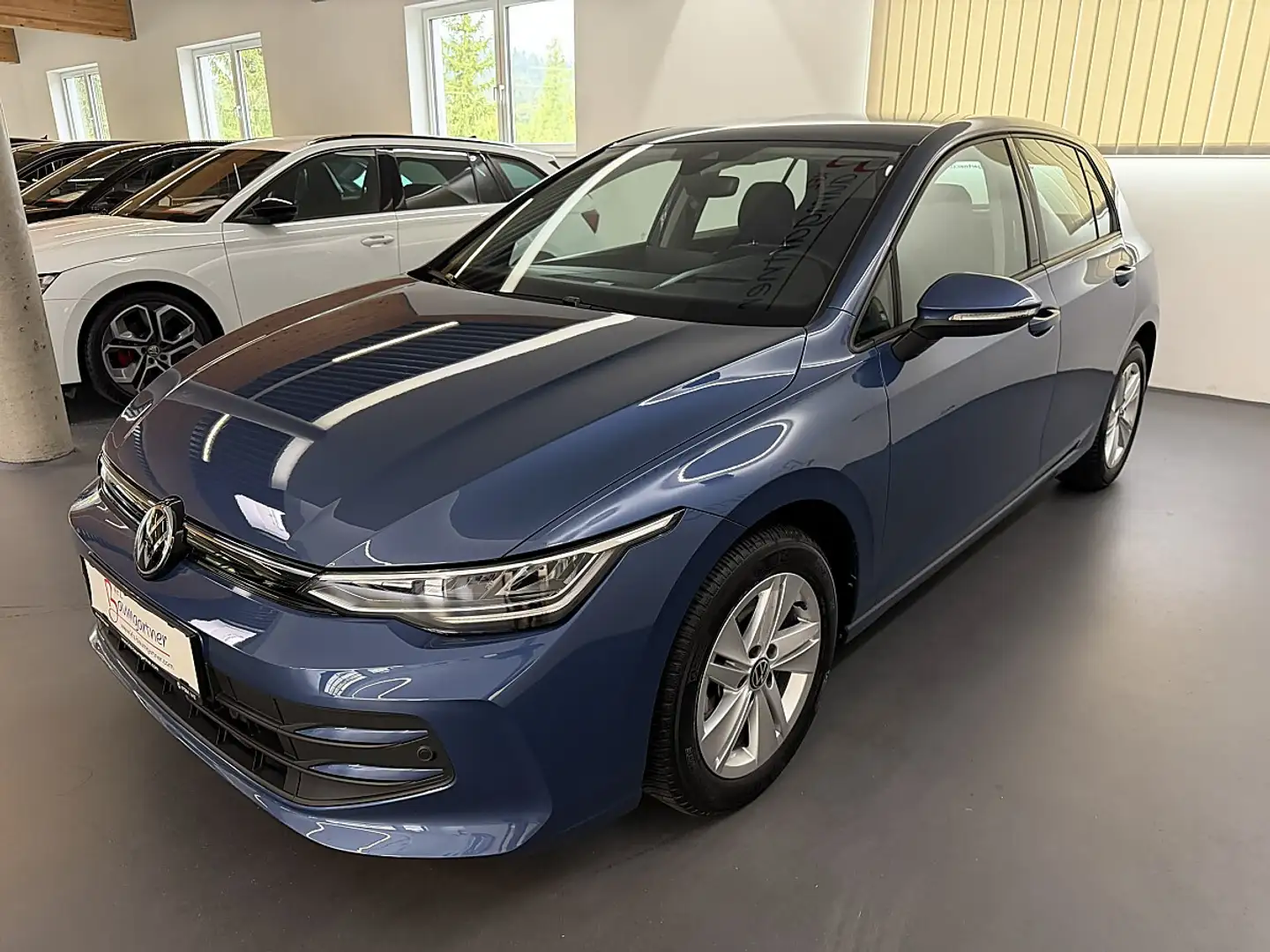 Volkswagen Golf 2,0 TDI Life *LED*NAVI*ACC*Sitzheizung*Head Up ... Blau - 2