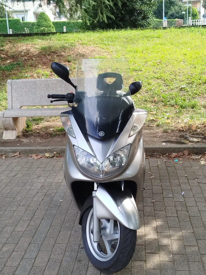 Yamaha Majesty 400 Plateado - 1