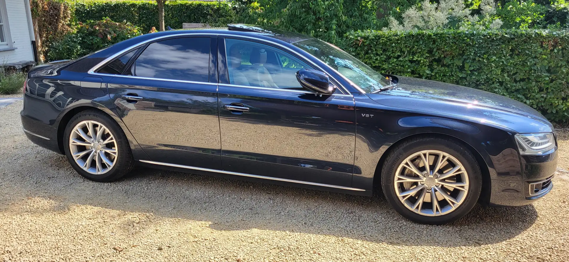 Audi A8 A8 4.2 TDI DPF (clean diesel) quattro tiptronic - 2