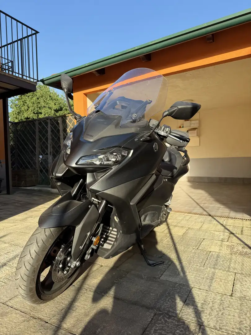 Yamaha TMAX 560 - 2