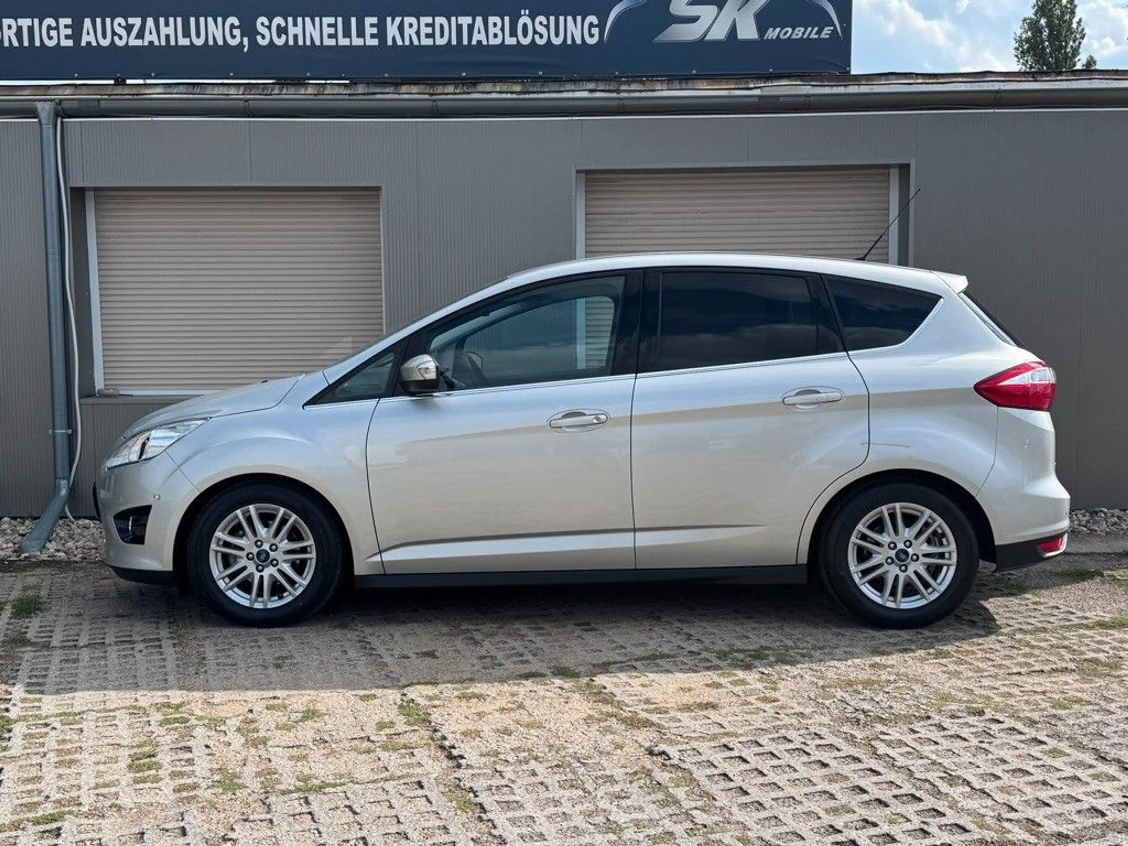 Ford C-Max Titanium*KLIMA*NAVI*PDC*NEU MOTOR — photo 2