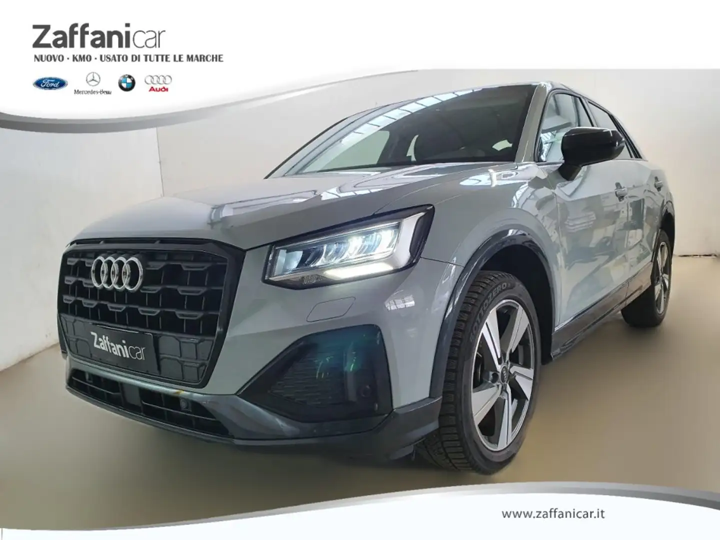 Audi Q2 35 TFSI Admired Advanced Gris - 1