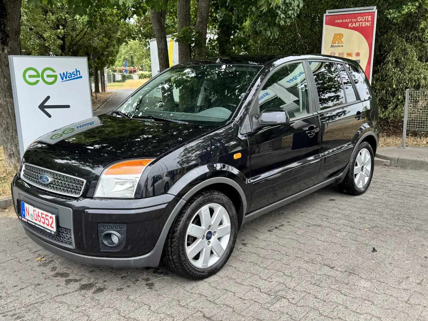 Ford Fusion 1.4 + Noir - 1