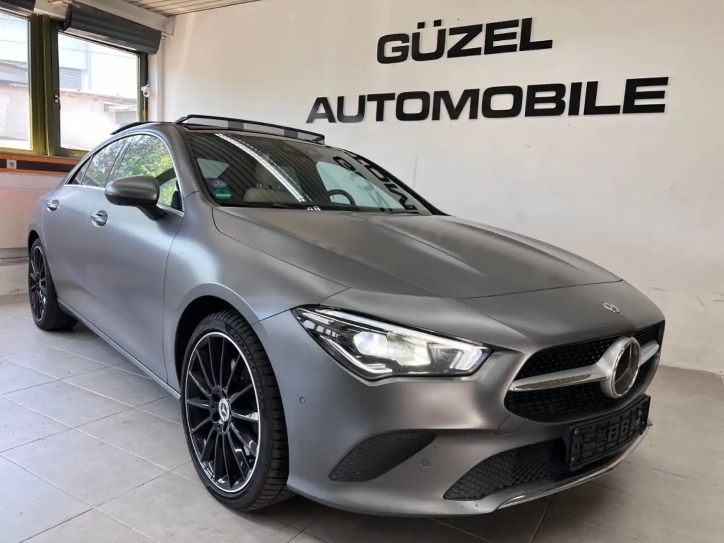 Mercedes-Benz CLA 250 4Matic/SPORT/LED/DISTR/TOT/SPUR/PANORAMA Grau - 1