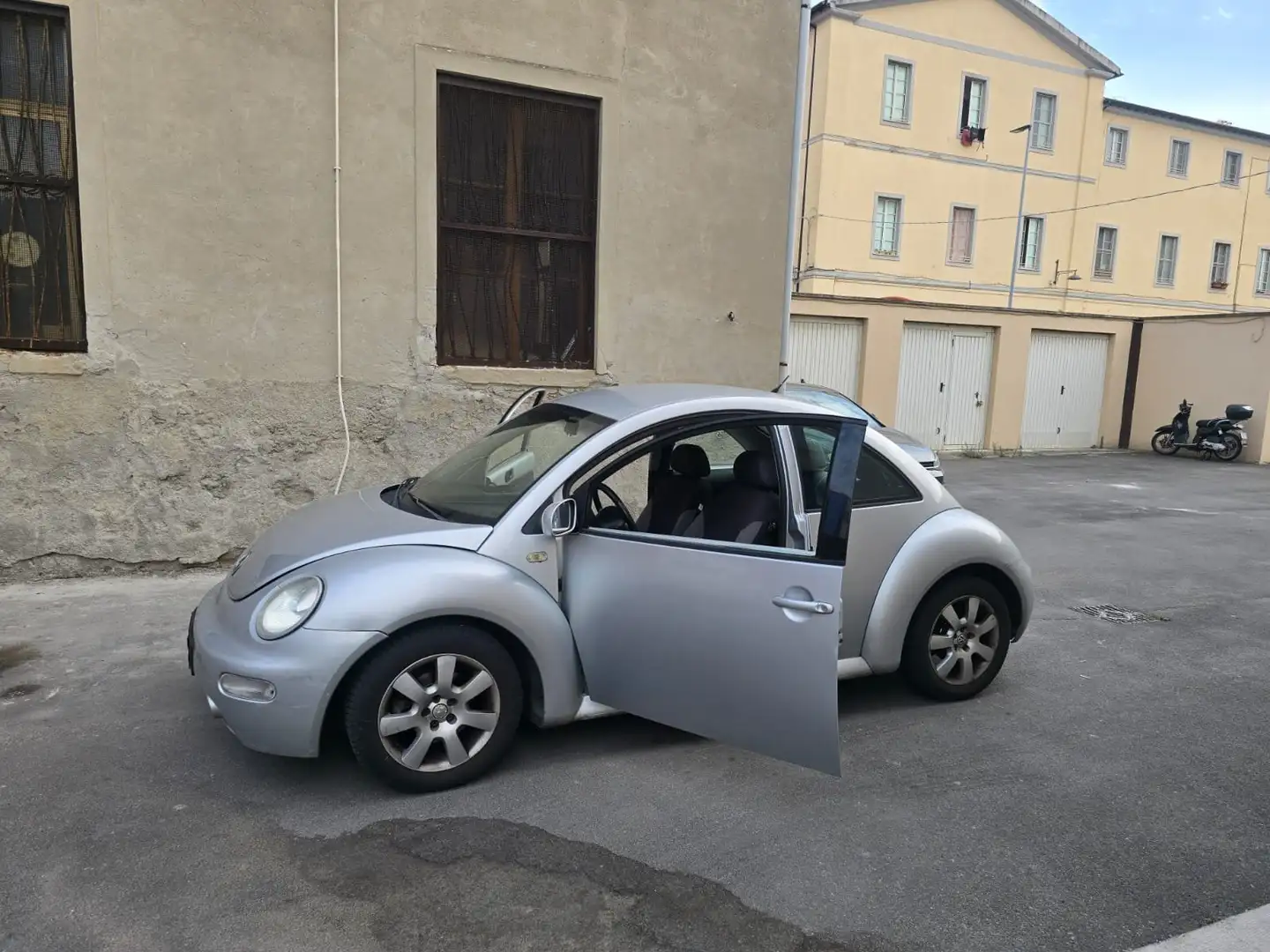 Volkswagen New Beetle New Beetle 1.9 tdi 100cv Szürke - 1