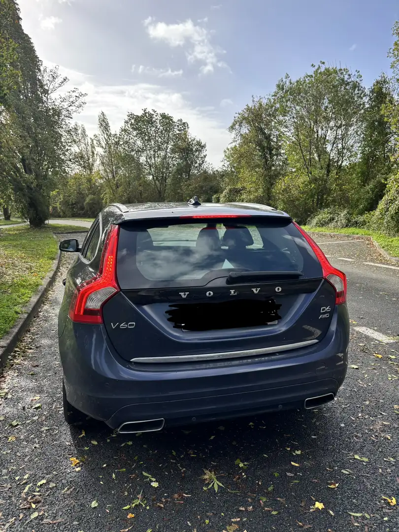 Volvo V60 D6 Plug-in Hybrid AWD Aut. - 2