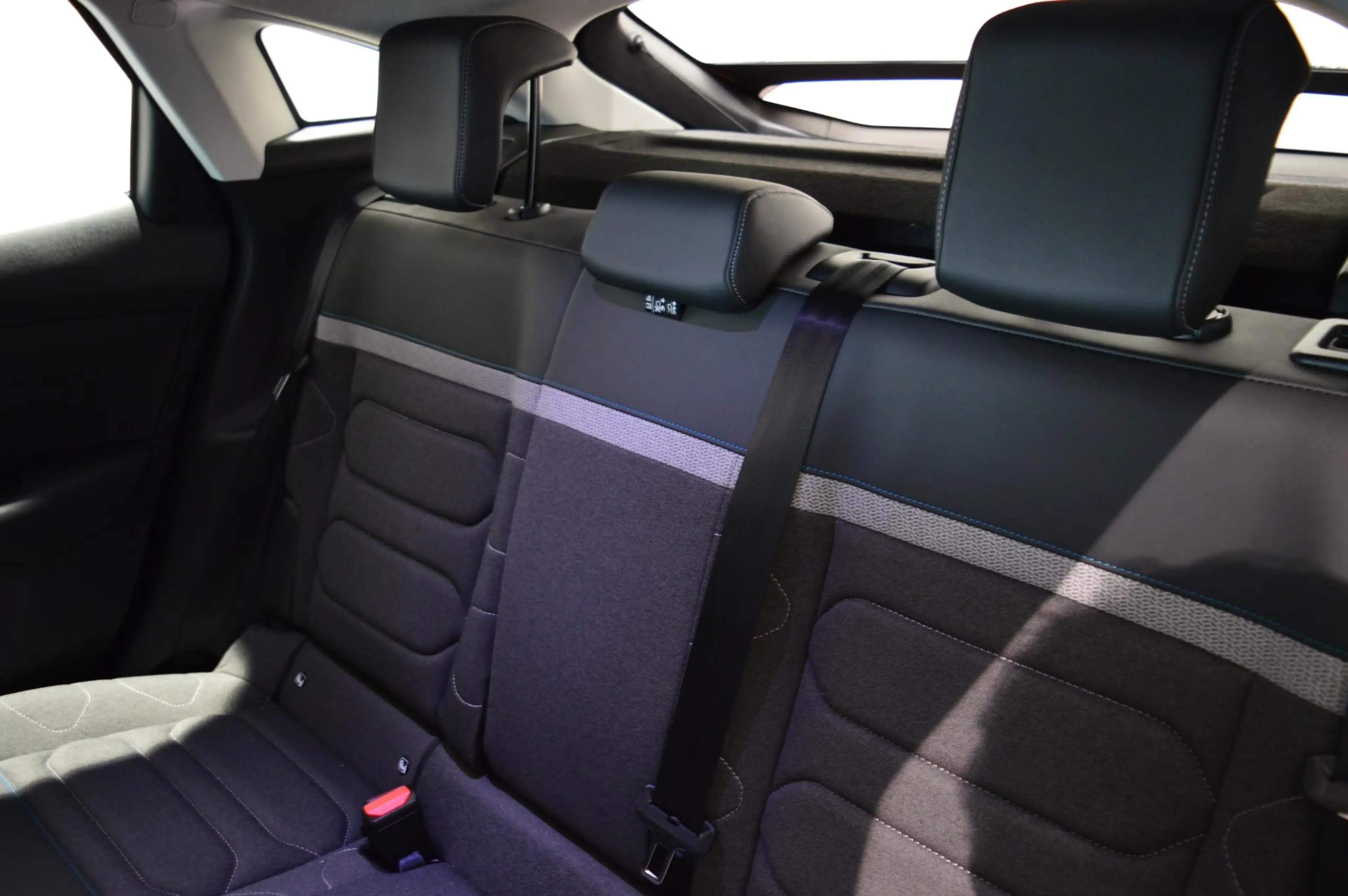 Citroen E-C4 Electric Feel Edition 50 kWh - 1e PART. EIGENAAR - LAGE KIL — photo 10