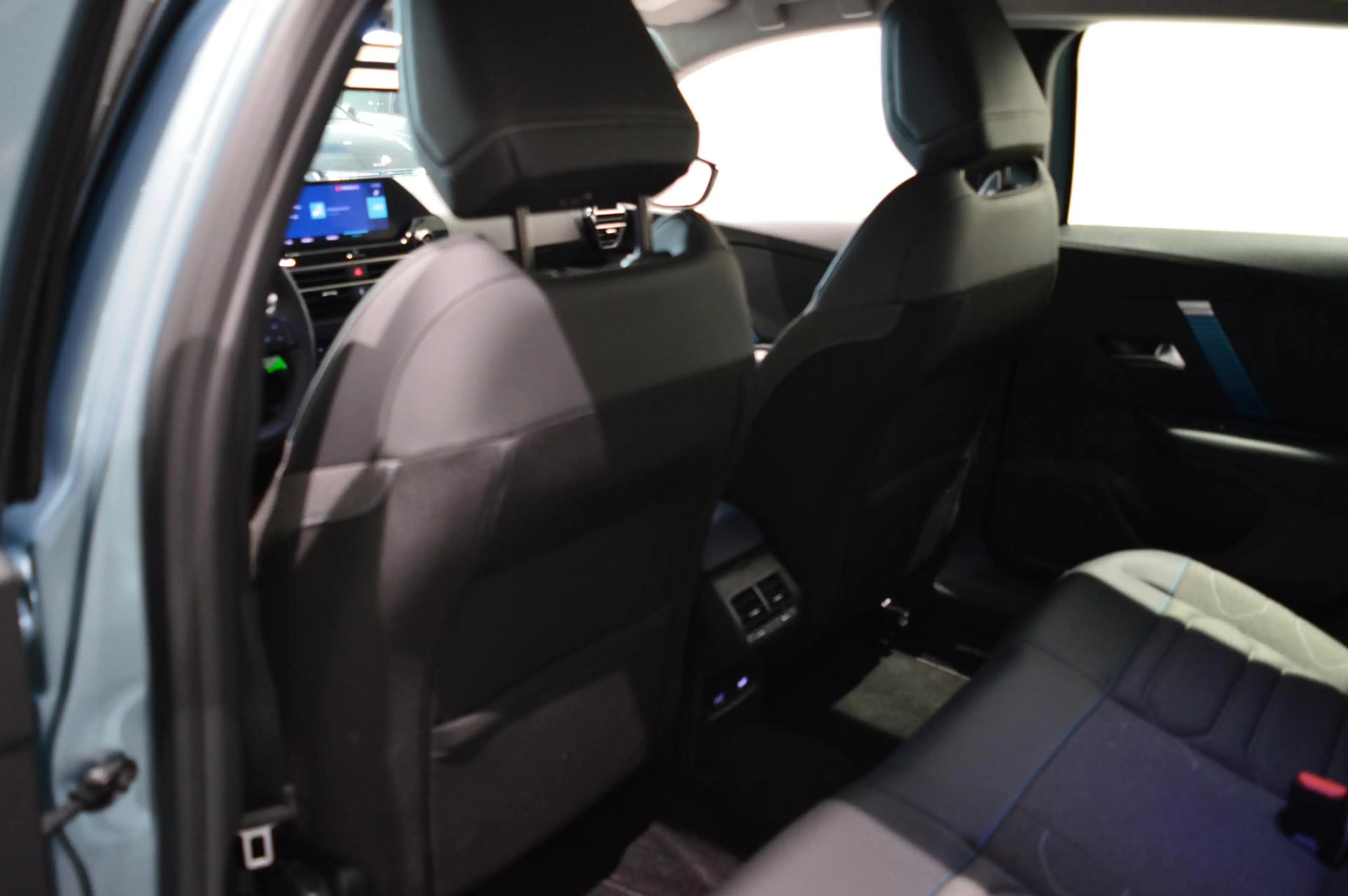 Citroen E-C4 Electric Feel Edition 50 kWh - 1e PART. EIGENAAR - LAGE KIL — photo 11